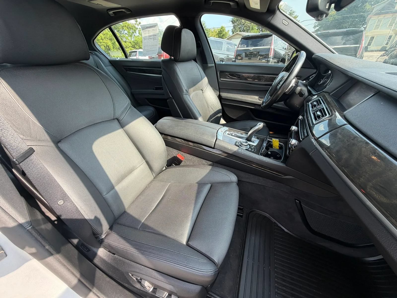 Used 2013 BMW 740Li xDrive AWD/4WD image 6