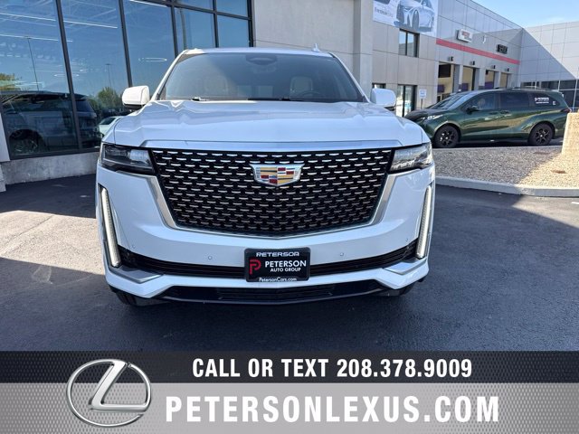 Used 2021 Cadillac Escalade ESV Premium Luxury w/ Driver Assist Tech Package AWD/4WD image 9