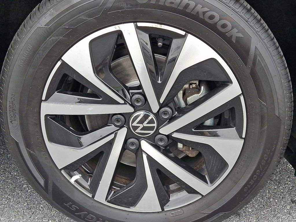 Used 2024 Volkswagen Jetta S image 8