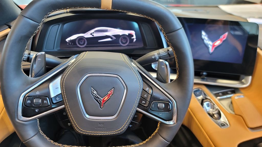 Used 2025 Chevrolet Corvette Stingray Preferred Cpe w/ 2LT image 20