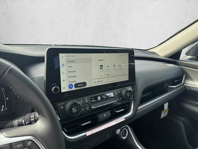 New 2026 Toyota Grand Highlander XLE image 13