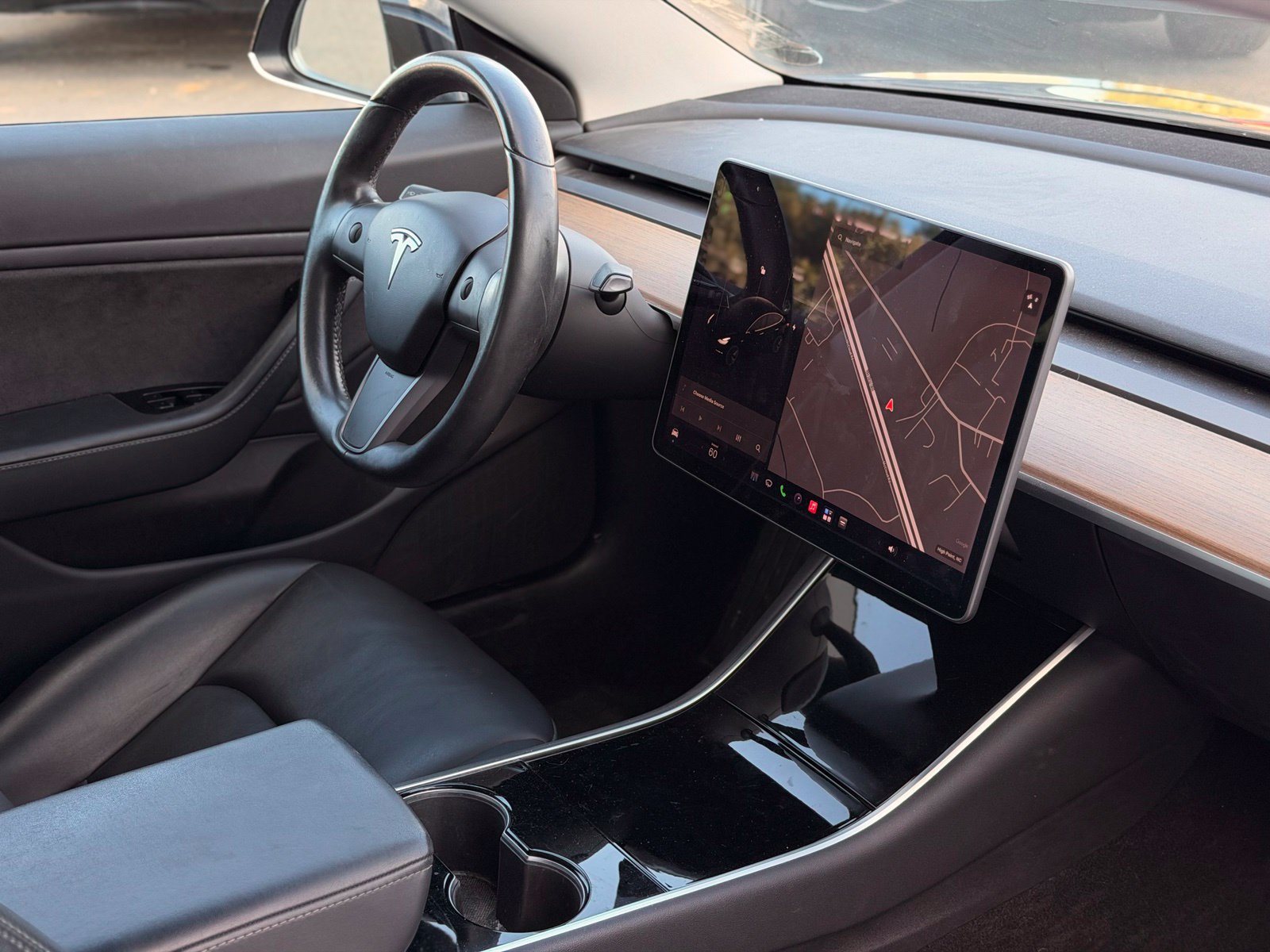 Used 2019 Tesla Model 3 Long Range AWD/4WD image 27
