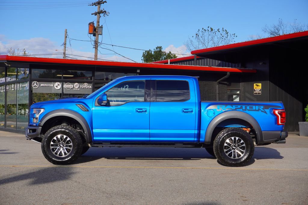 Used 2019 Ford F150 Raptor w/ Equipment Group 802A Luxury image 4