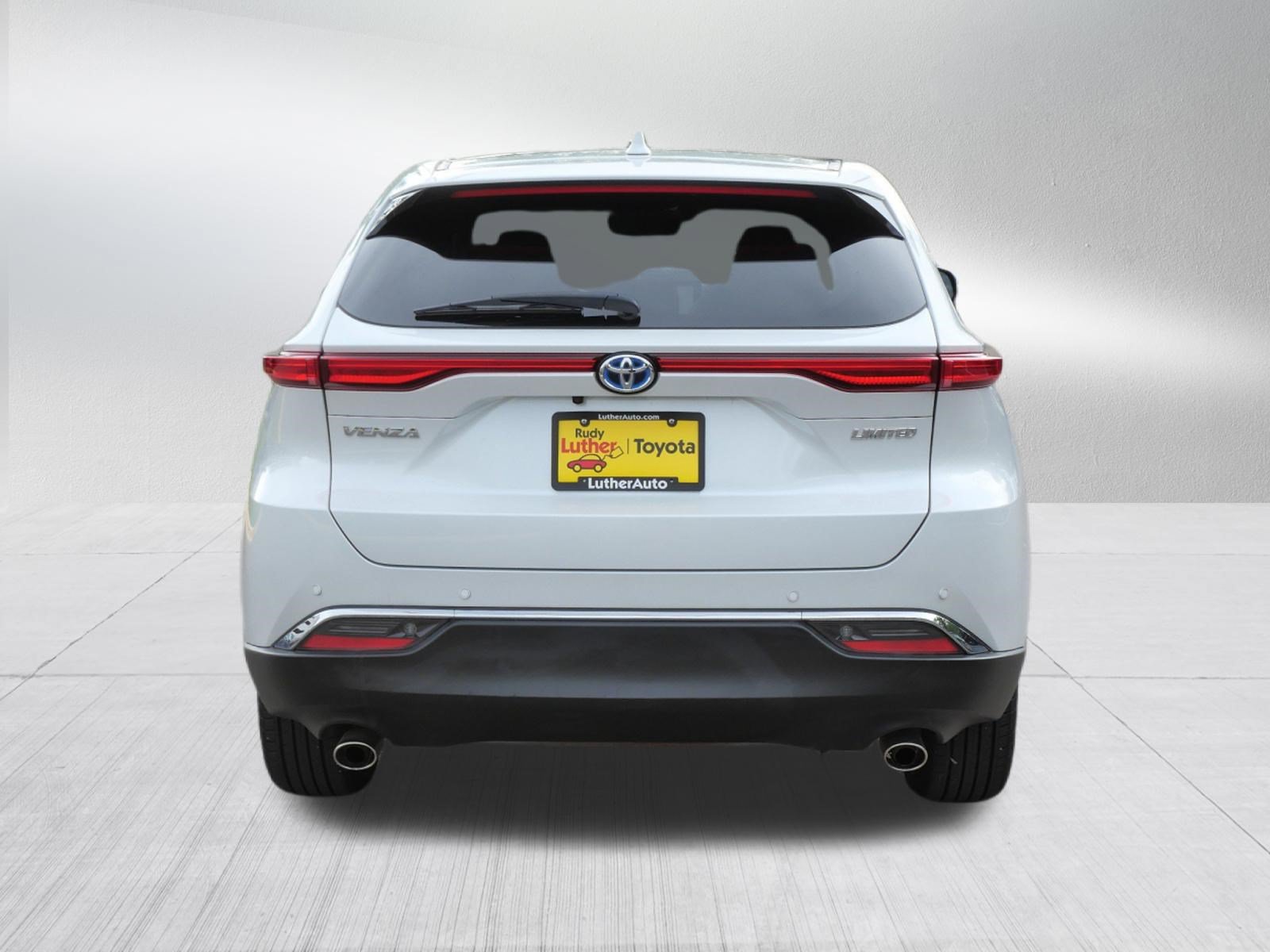 Certified 2023 Toyota Venza Limited AWD/4WD image 7