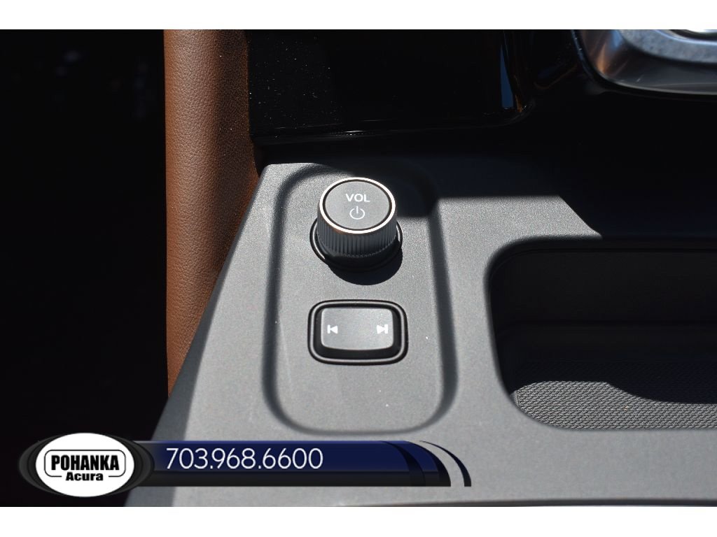 New 2026 Acura MDX w/ Technology Package AWD/4WD image 17