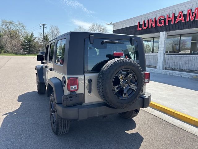 Used 2017 Jeep Wrangler Unlimited Rubicon w/ Quick Order Package 24Z Recon image 9