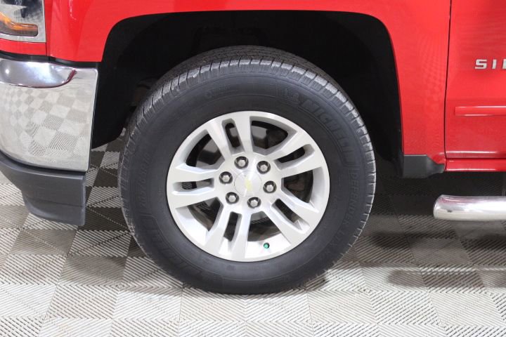 Used 2017 Chevrolet Silverado 1500 LT w/ All Star Edition image 44