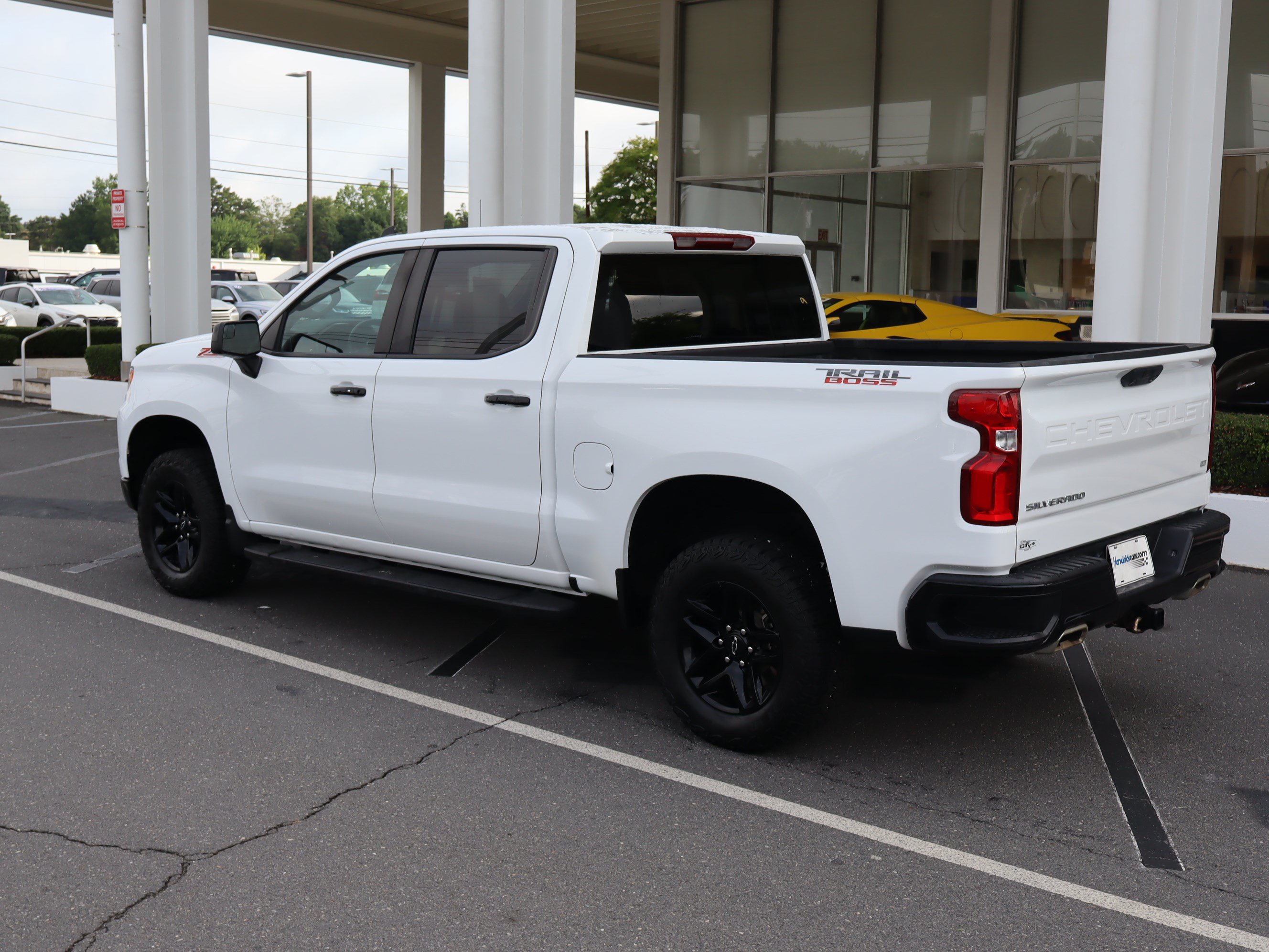 Used 2024 Chevrolet Silverado 1500 LT Trail Boss w/ Protection Package AWD/4WD image 8