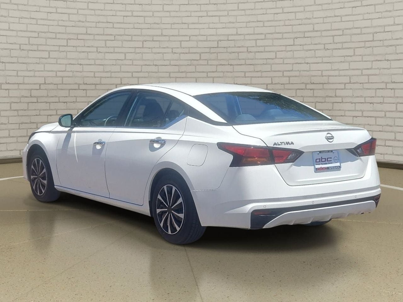 Certified 2024 Nissan Altima 2.5 S FWD image 7