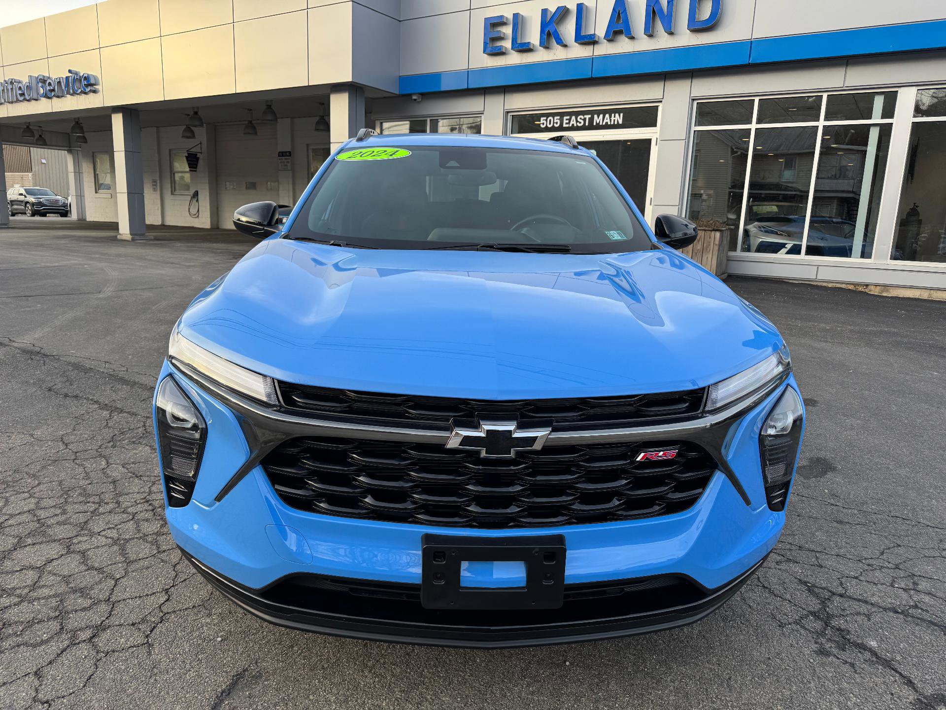 Used 2024 Chevrolet Trax RS w/ Driver Confidence Package image 5