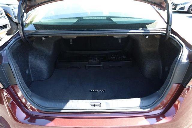 Used 2025 Nissan Altima 2.5 SV w/ SV Premium Package FWD image 7