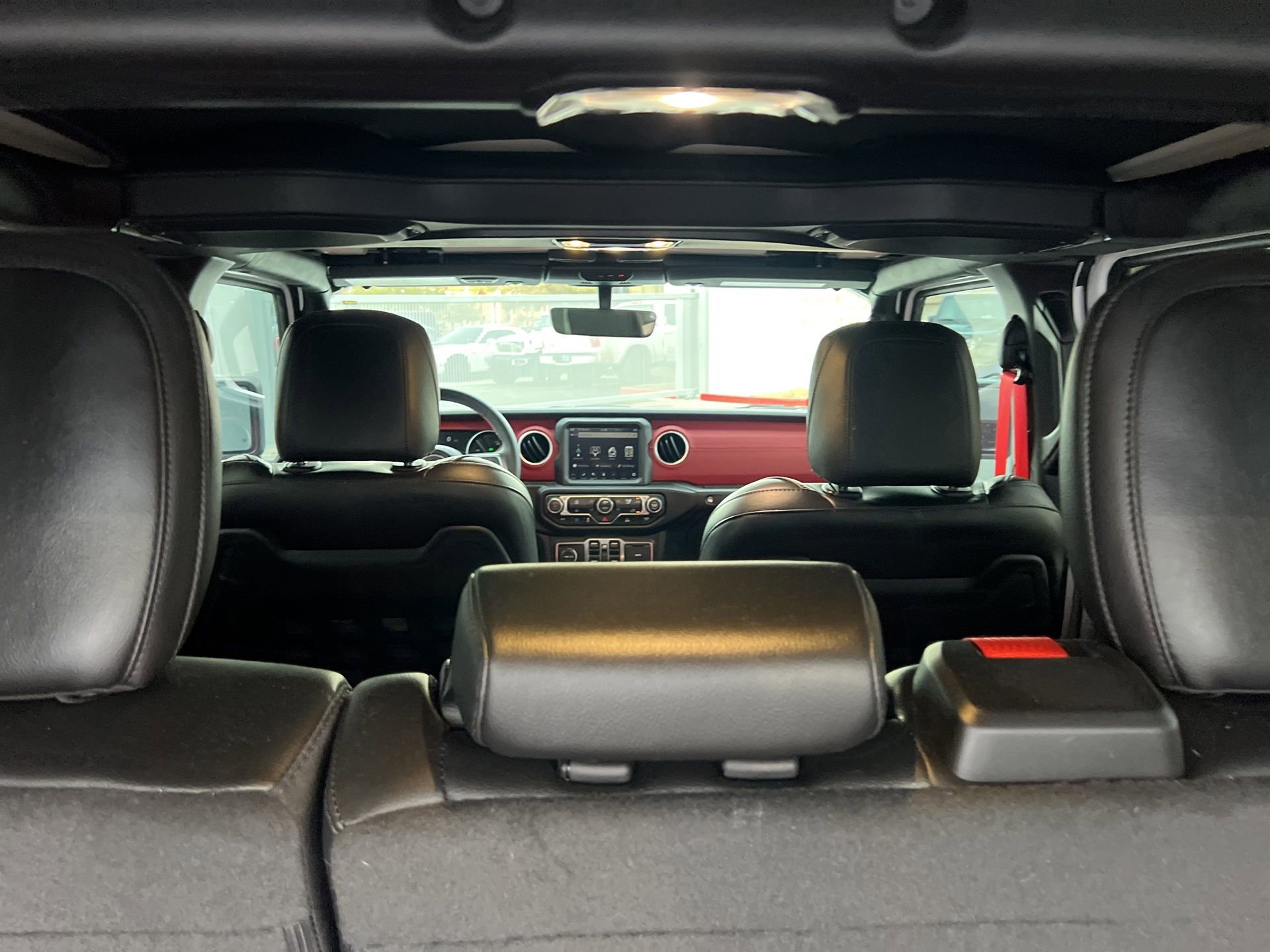 Used 2023 Jeep Wrangler Unlimited Rubicon 4xe image 20