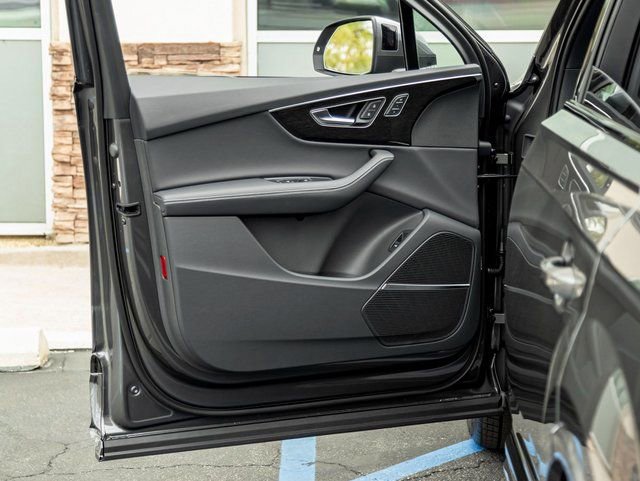 New 2026 Audi Q7 3.0T Premium Plus image 11