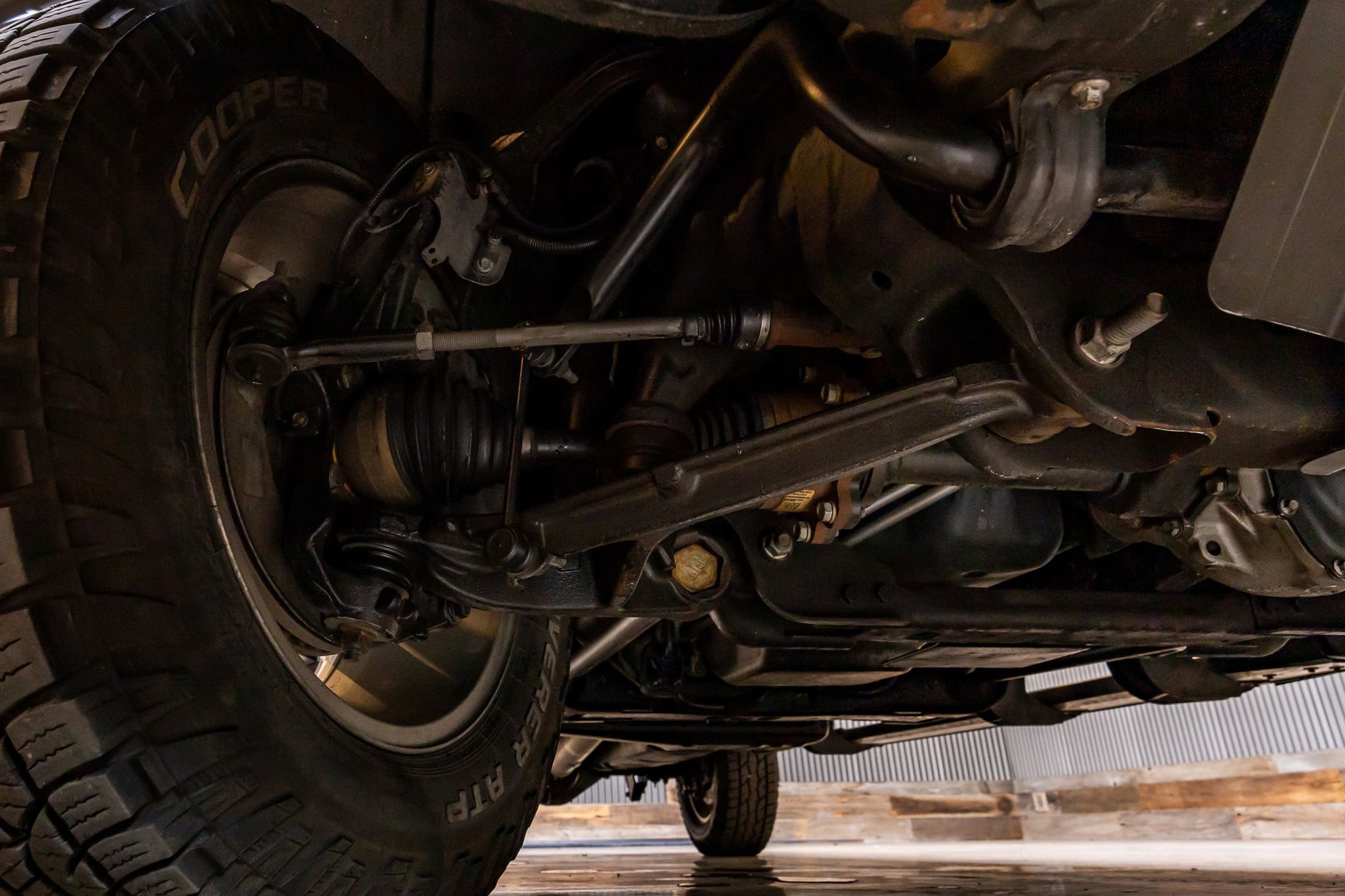 Used 2020 GMC Sierra 2500 4x4 Crew Cab w/ Gooseneck/5TH Wheel Package image 13