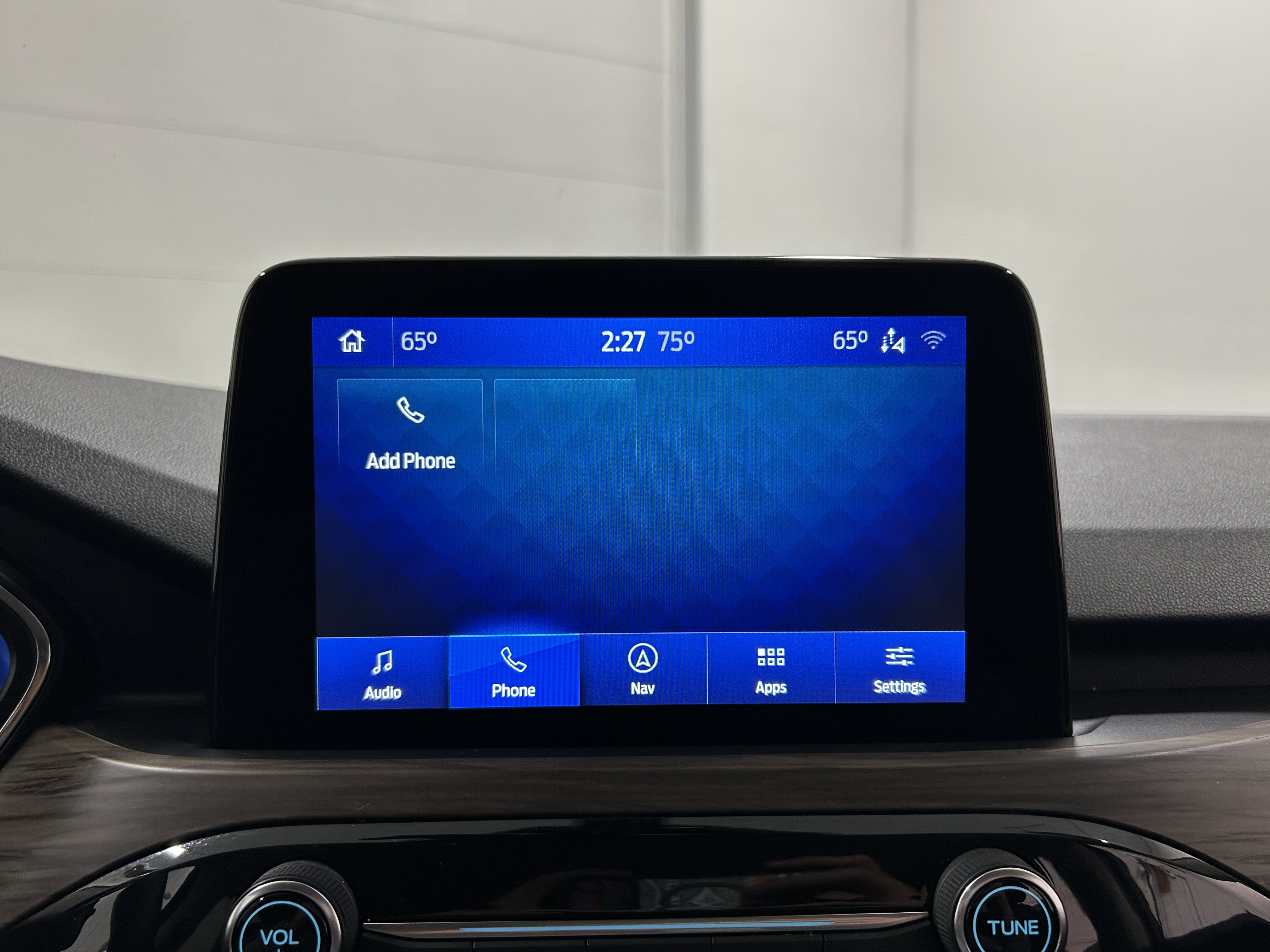 Used 2020 Ford Escape Titanium AWD/4WD image 6