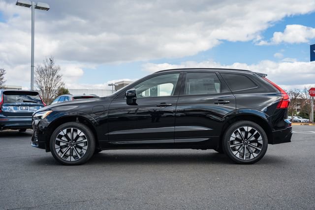 New 2026 Volvo XC60 T8 Plus w/ Protection Package Premier image 4