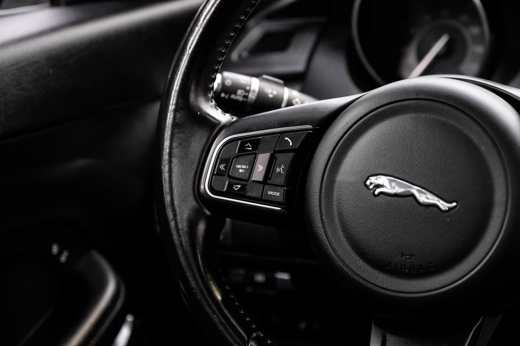 Used 2018 Jaguar E-PACE S AWD/4WD image 18