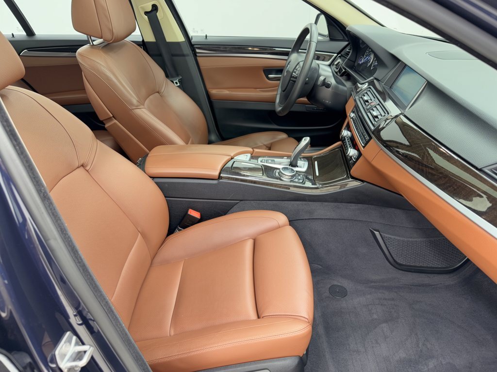 Used 2014 BMW 535i Sedan RWD image 30
