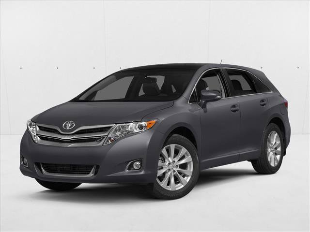 Used 2015 Toyota Venza LE FWD image 1