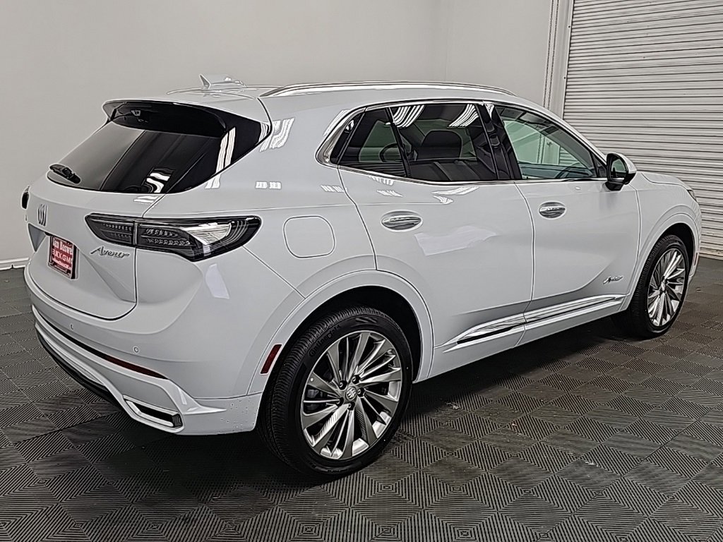 New 2025 Buick Envision Avenir image 8