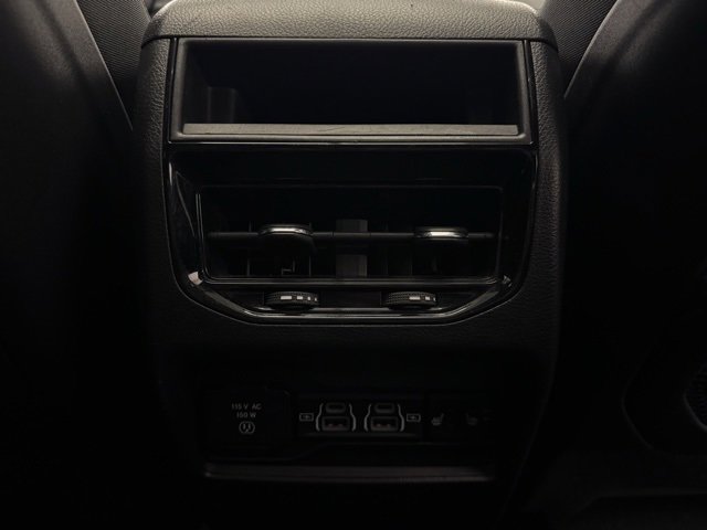 Used 2024 Jeep Grand Cherokee Limited 4xe image 39