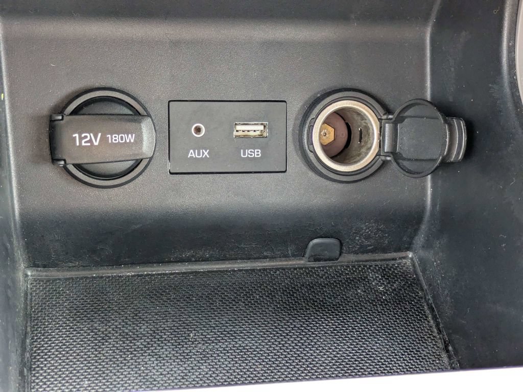 Used 2019 Hyundai Elantra SEL FWD image 21