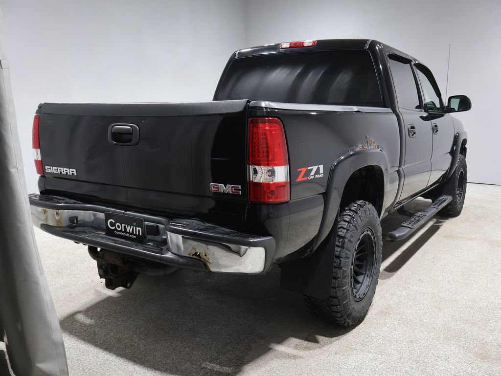 Used 2006 GMC Sierra 1500 SLT w/ Light Duty Power Package image 2