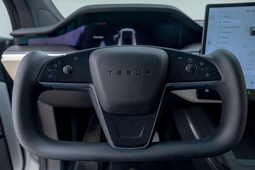 Used 2023 Tesla Model X Plaid AWD/4WD image 15