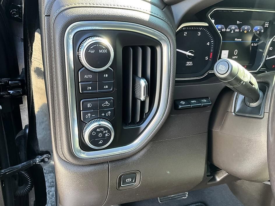 Used 2022 GMC Sierra 2500 Denali w/ Denali Ultimate Package image 19