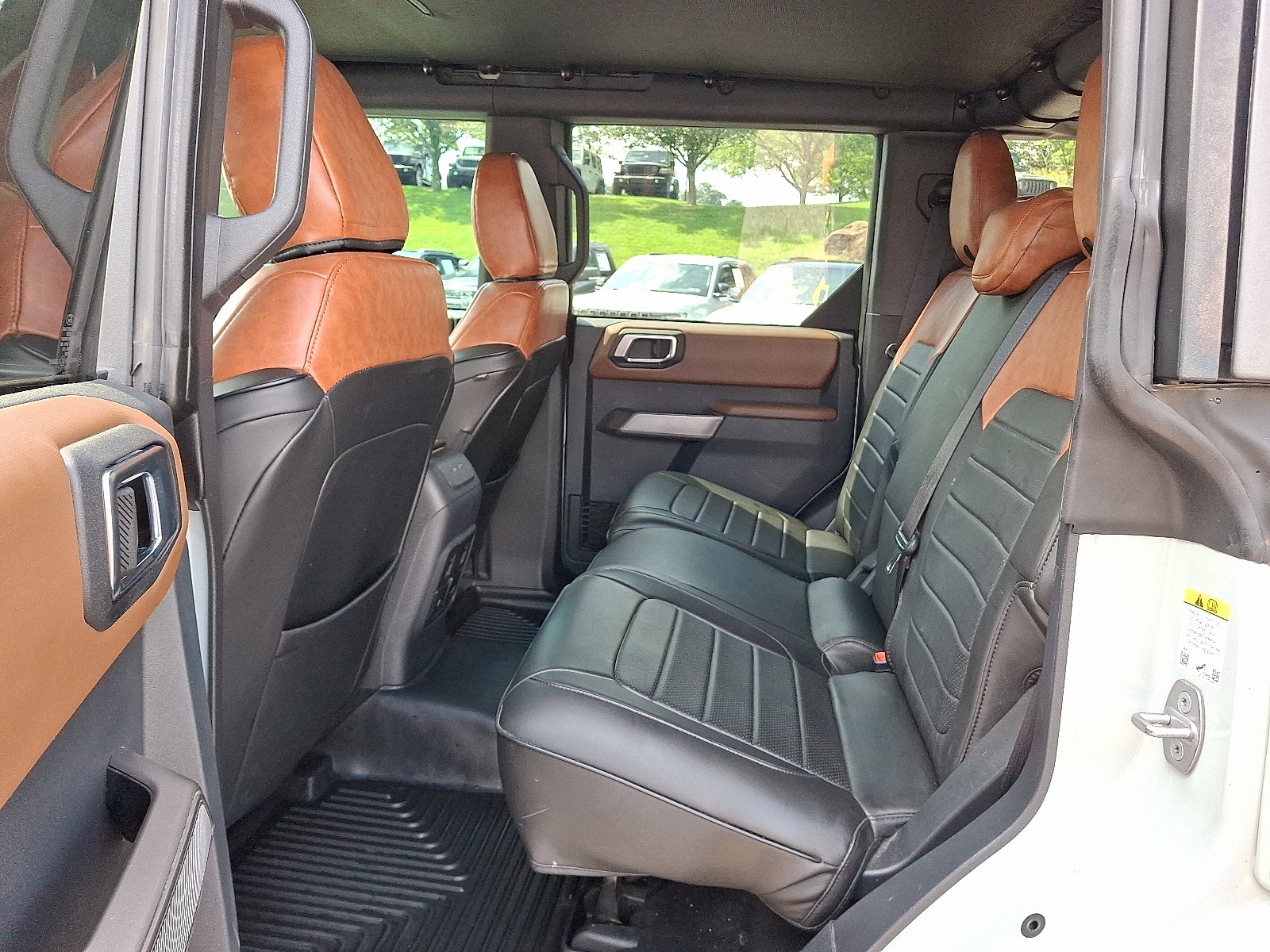 Used 2023 Ford Bronco Outer Banks AWD/4WD image 10