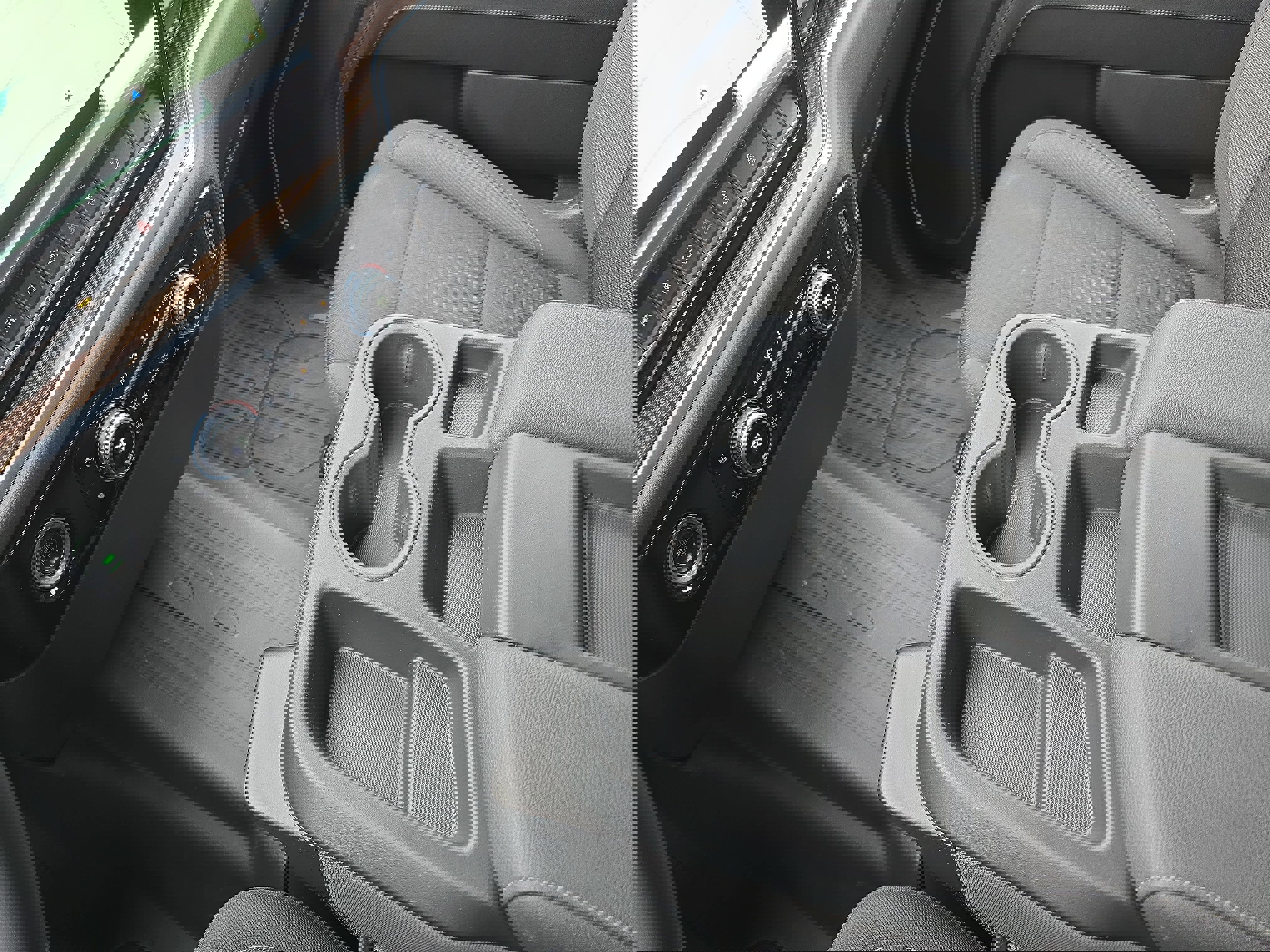 Used 2024 GMC Sierra 1500 Elevation image 24