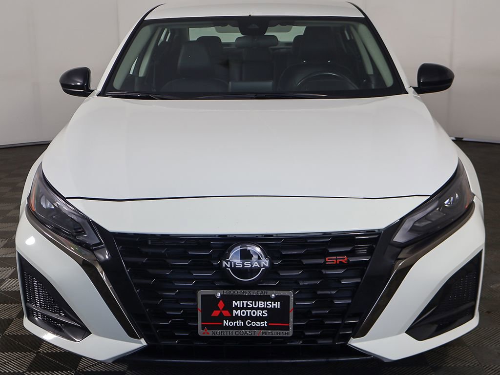 Used 2024 Nissan Altima 2.5 SR image 8