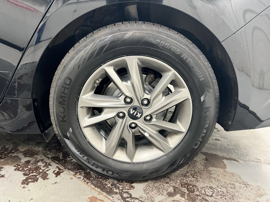 Used 2019 Kia Optima LX FWD image 26