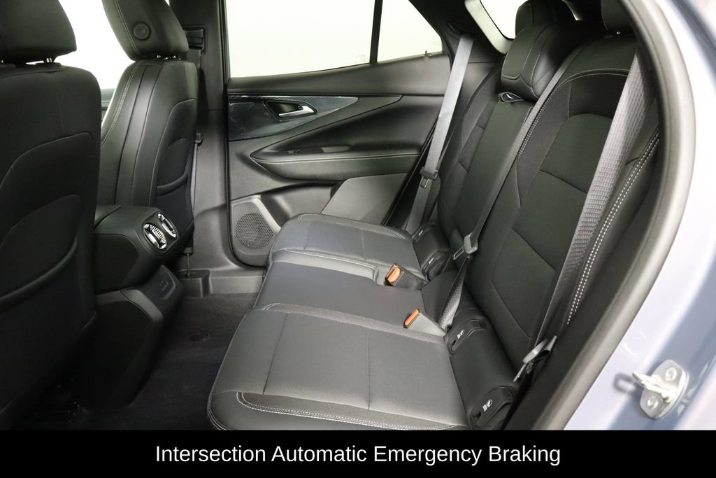 Used 2024 Chevrolet Blazer EV LT AWD/4WD image 16