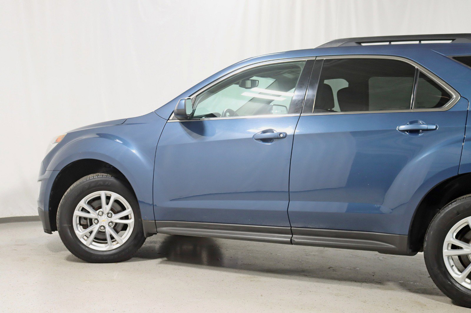 Used 2016 Chevrolet Equinox LT w/ Convenience Package image 11