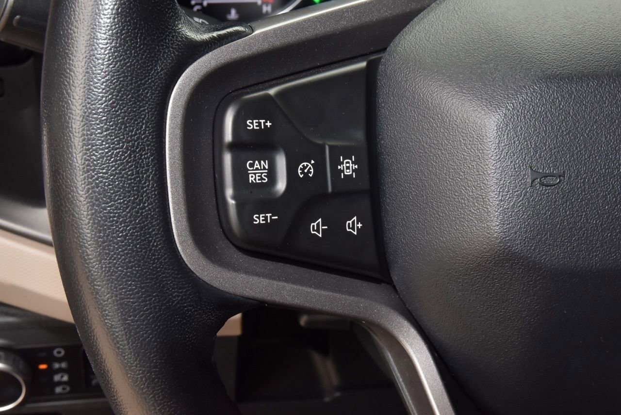 Used 2023 Ford Bronco Wildtrak image 24