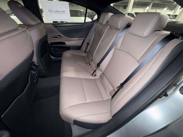 New 2025 Lexus ES 350 w/ Premium Package image 13