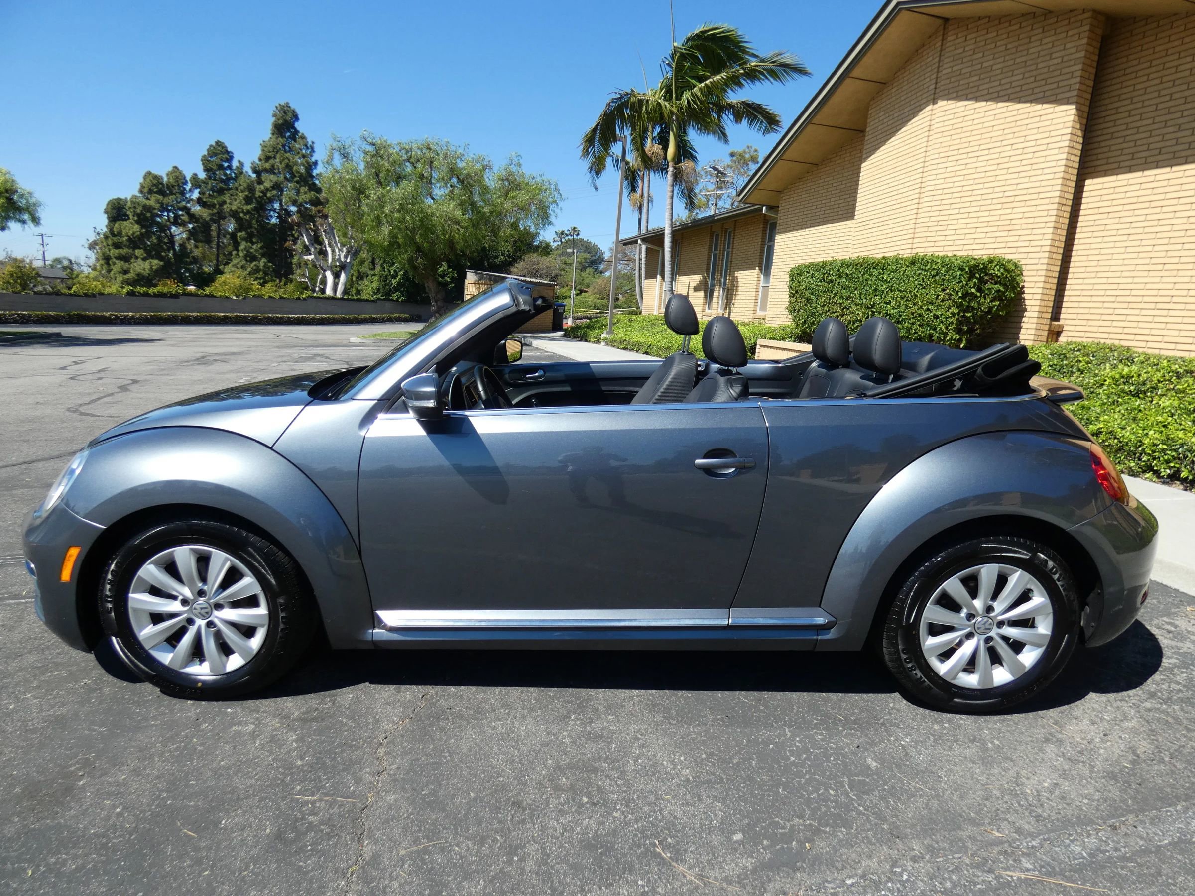 Used 2018 Volkswagen Beetle 2.0T S image 15