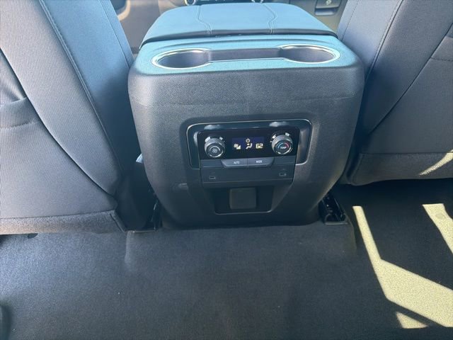 New 2026 Chevrolet Suburban LS image 10