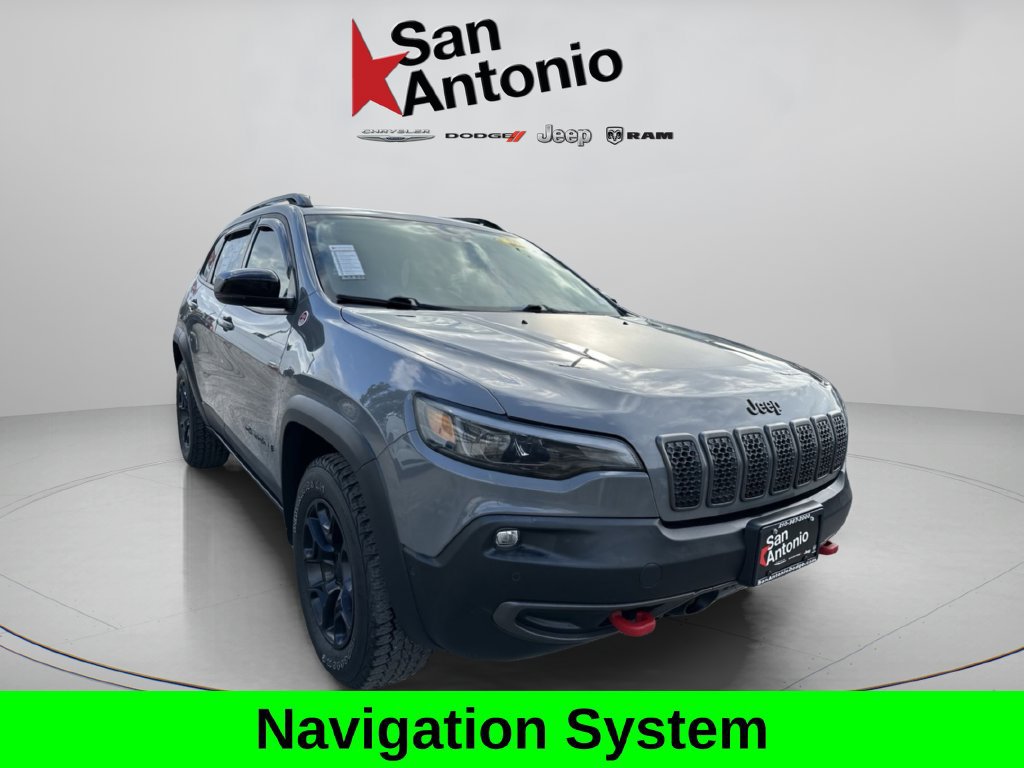 Used 2023 Jeep Cherokee Trailhawk w/ Trailer Tow Group AWD/4WD image 2