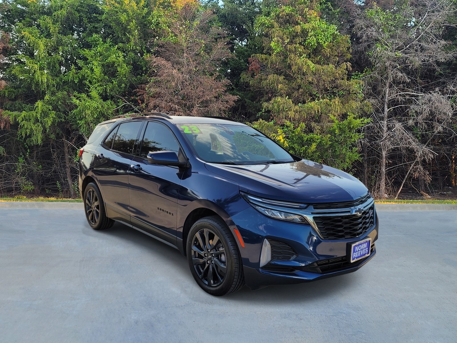 Used 2023 Chevrolet Equinox RS w/ RS Leather Package FWD image 16