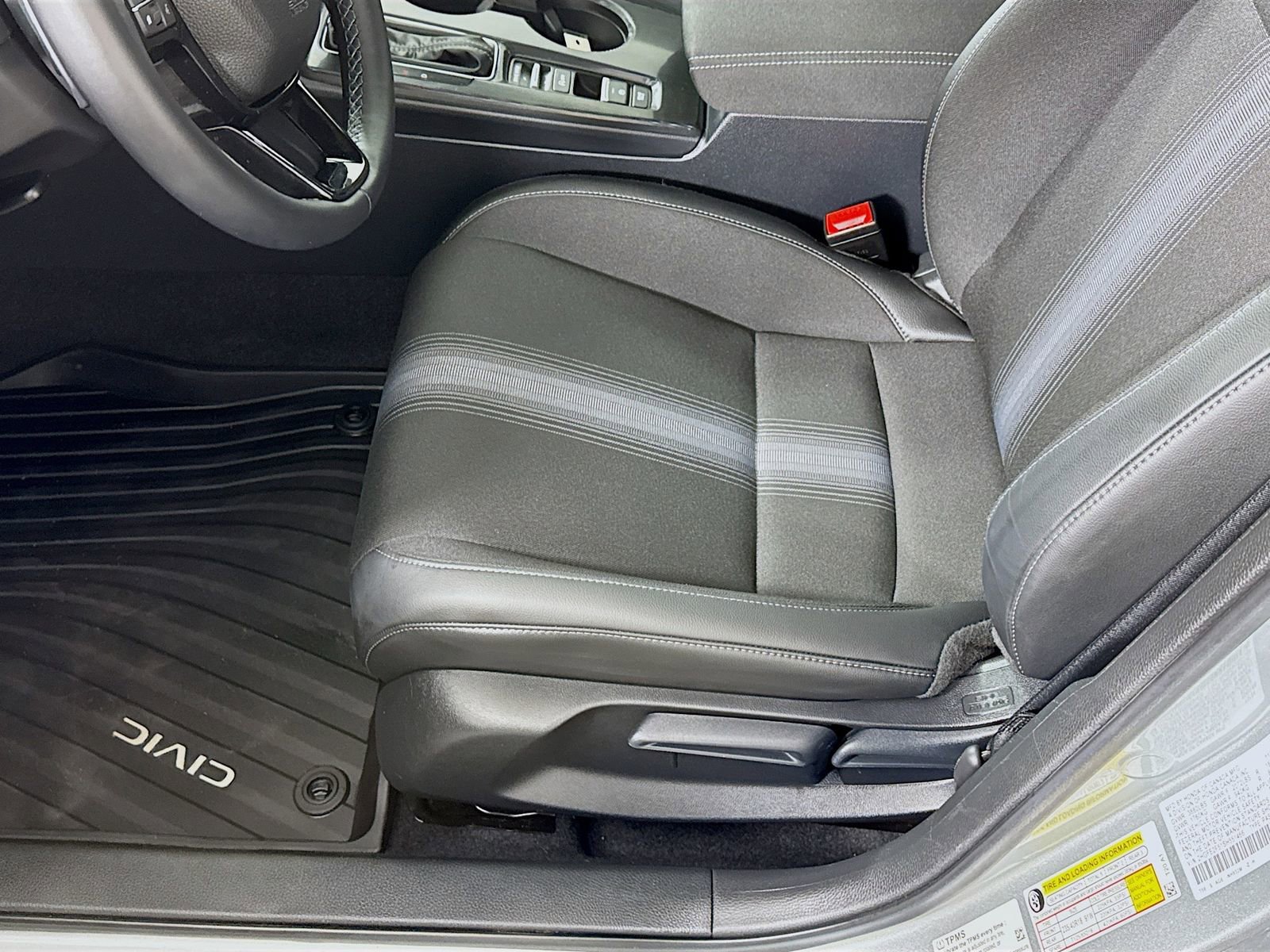Certified 2025 Honda Civic Sport image 13