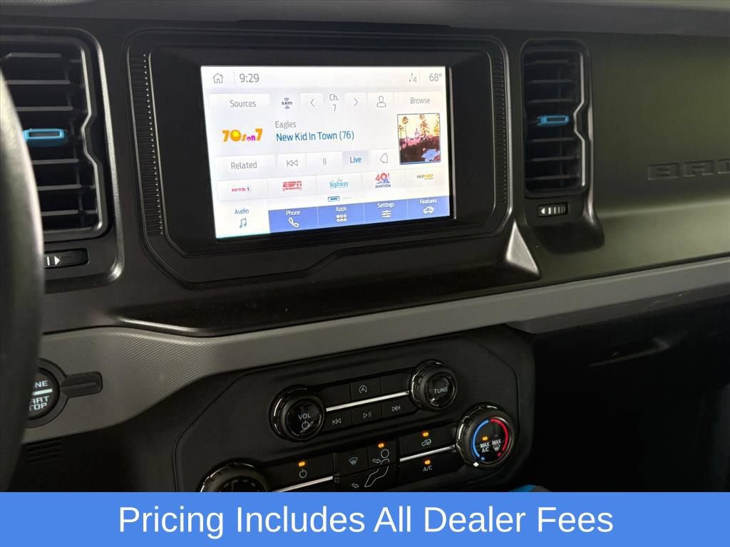 Used 2022 Ford Bronco Black Diamond AWD/4WD image 11