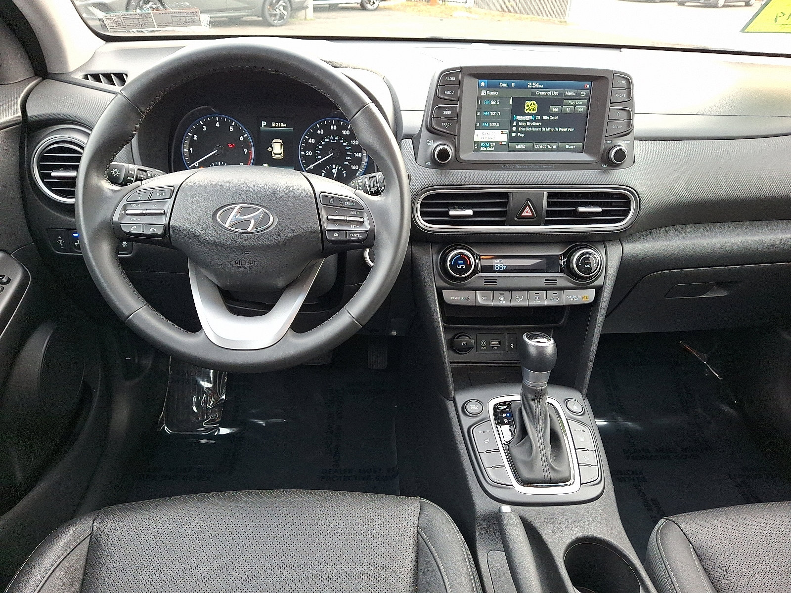 Certified 2021 Hyundai Kona Limited w/ Cargo Package image 11