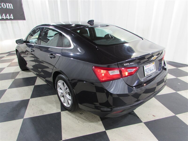 Used 2023 Chevrolet Malibu LT image 4