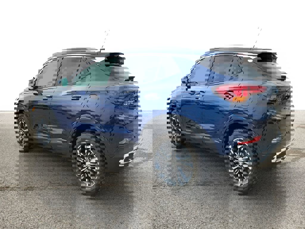 Used 2023 Buick Encore GX Select image 3