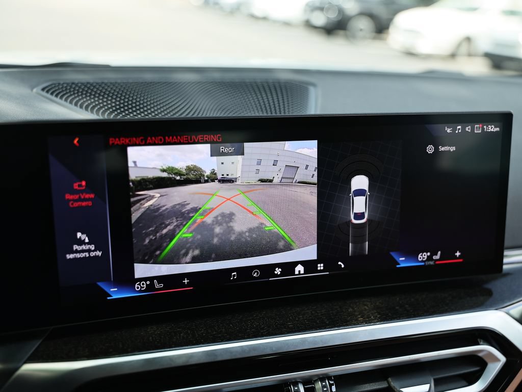 Used 2024 BMW i4 eDrive40 w/ Premium Package RWD image 37