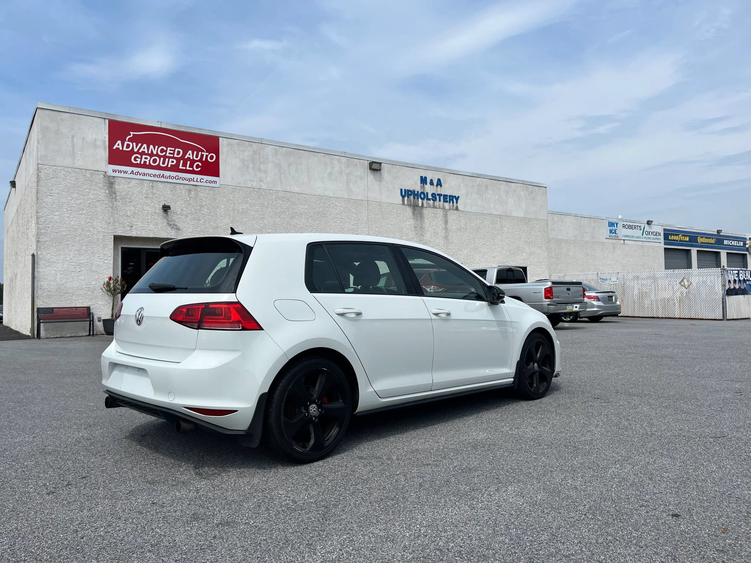 Used 2016 Volkswagen GTI S FWD image 29