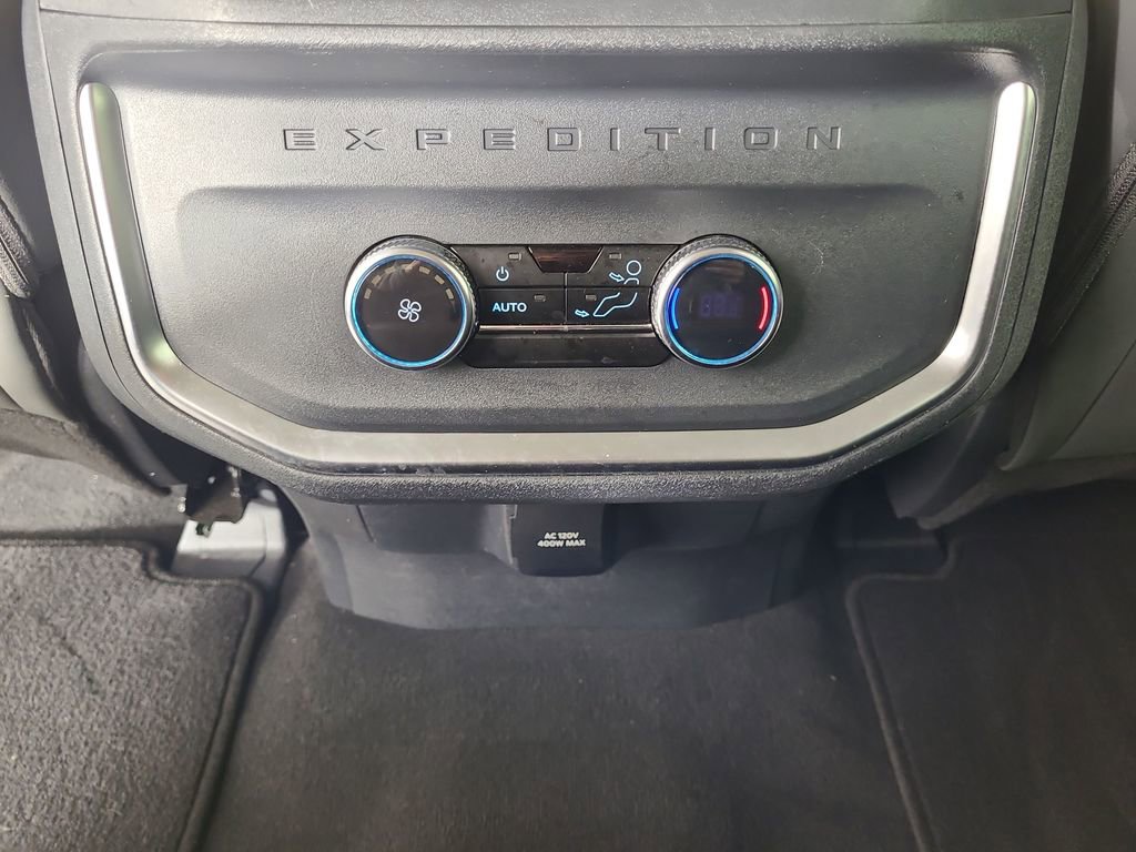 Used 2025 Ford Expedition Max Active image 17