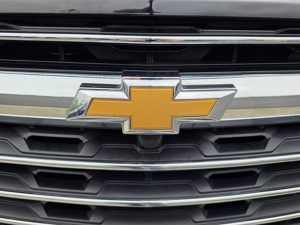Used 2025 Chevrolet Traverse LT AWD/4WD image 33
